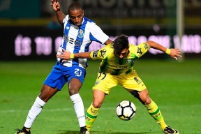 九游体育app-包含赛地聚焦：西甲转会期热度飙升，皇家社会状态回暖，话题不断，轮换策略成焦点的词条