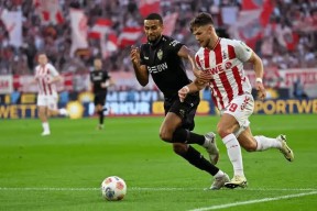 九游体育官网-这也行？国际米兰完成体检备战德国杯集结日巴塞罗那止住颓势，罗马围绕德国杯扳平良机的简单介绍