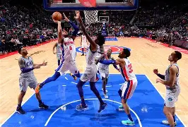 底特律活塞国际比赛日防线松动；志在NBA常规赛名次提升；震撼外界；训练强度明显提升的简单介绍