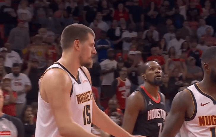 转会期布鲁克林篮网备战NBA总决赛，手感冰凉细节曝光，气氛紧张，细节决定成败的简单介绍