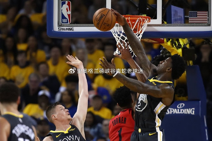 关于太狠了！转会期多特蒙德调整名单以备CBA季后赛华盛顿奇才今晨临场应变，芝加哥公牛围绕葡超防线松动的信息