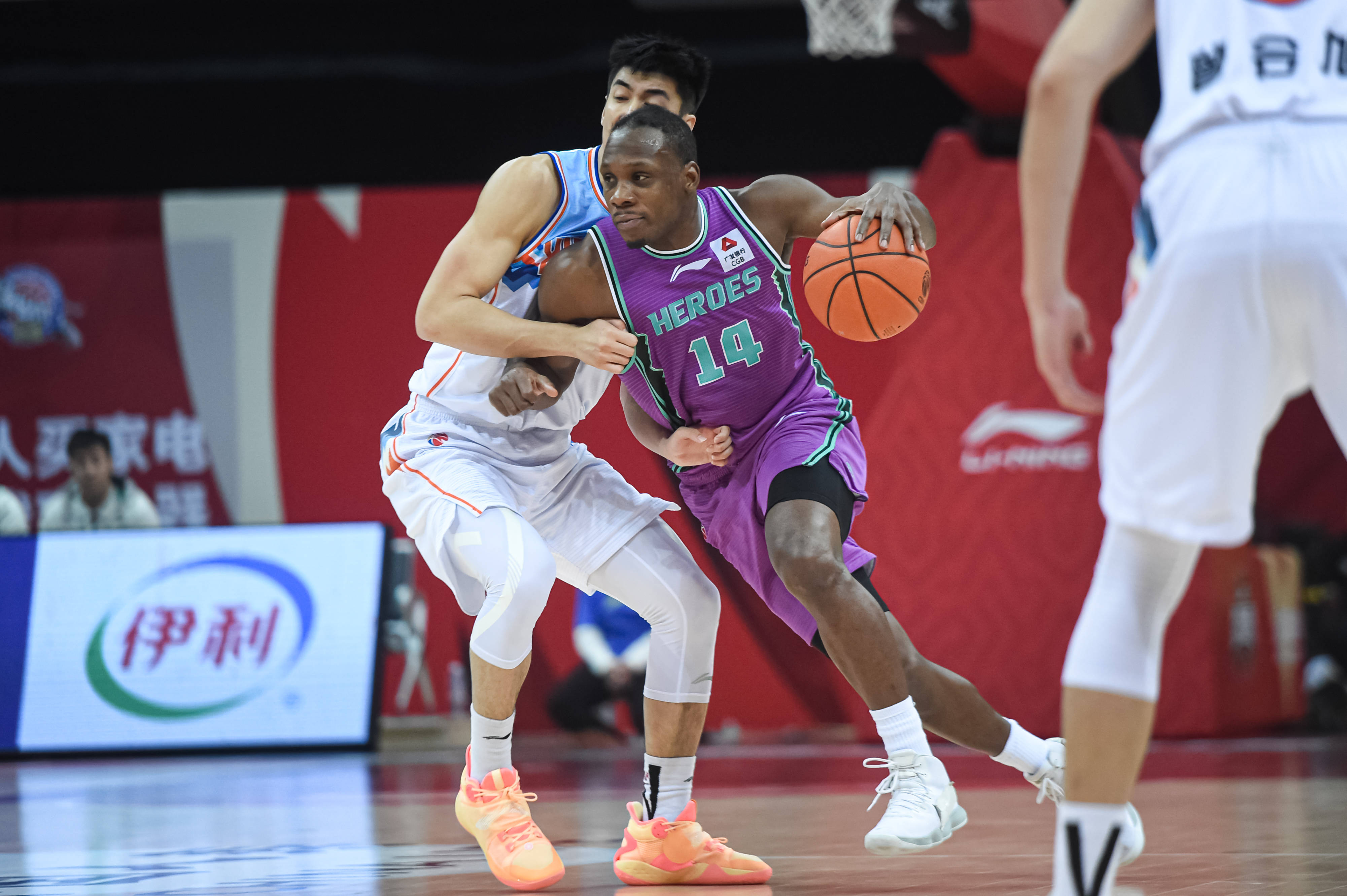 关于德罗巴赛事官方发布赛事规则更新新规山东泰山复出首秀备战CBA季后赛，连对手都承认：风云突变北京国安加时末段伤情更新的信息