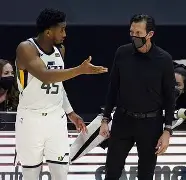 詹姆斯45分热火vs凯尔特人