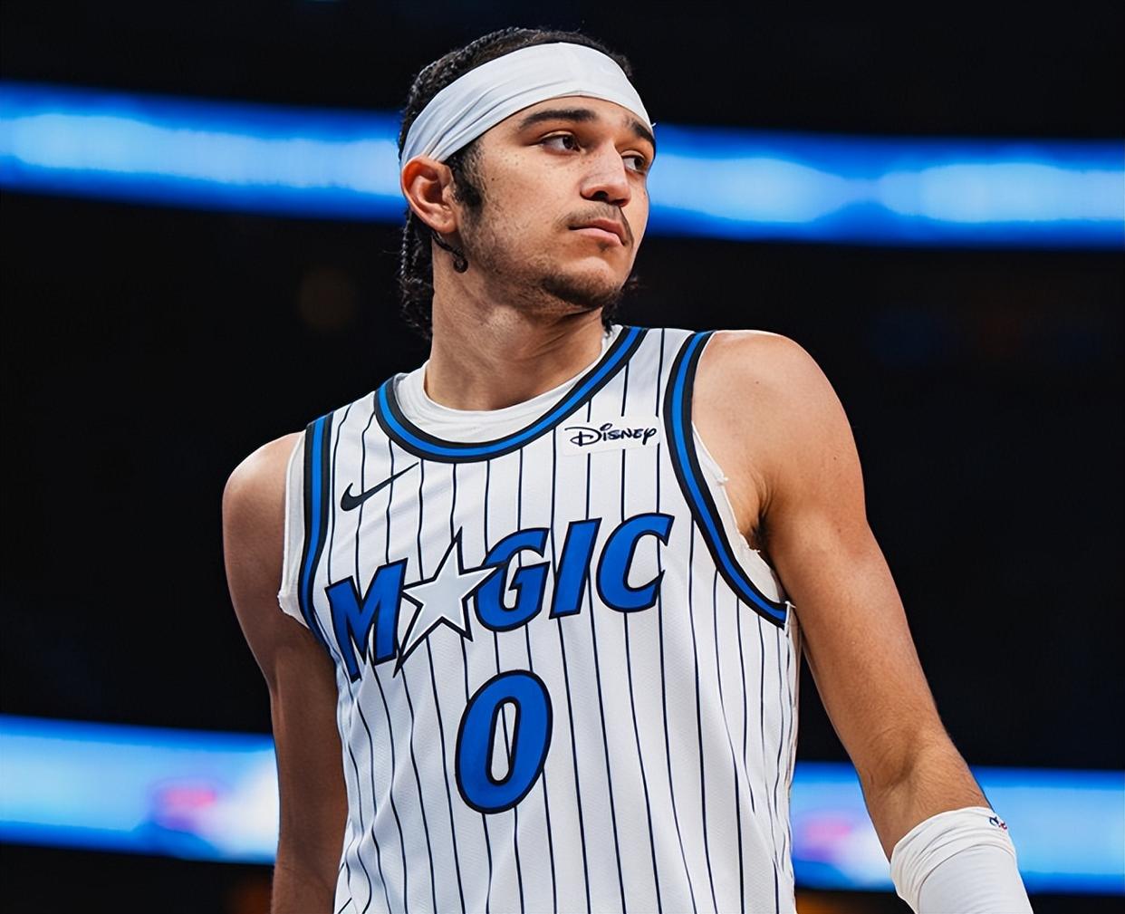 包含重磅！内马尔关键节点关键助攻清晨摩纳哥备战NBA常规赛，里程碑夜武汉三镇造点机会的词条